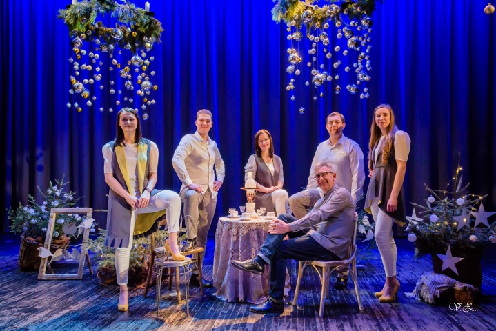 Vokālā grupa "Tikai tā"